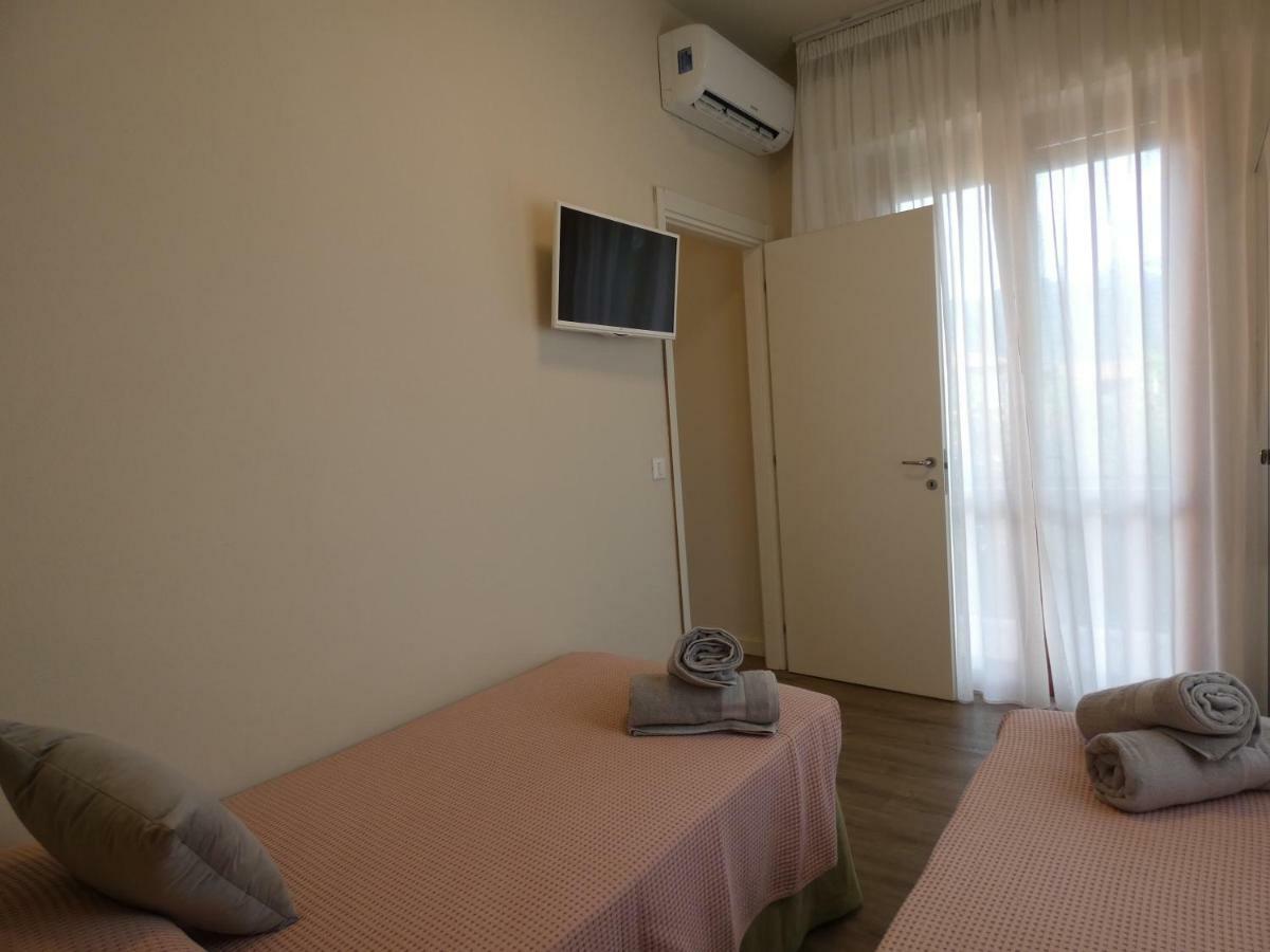 Villa Allende In Forte Dei Marmi Eksteriør billede