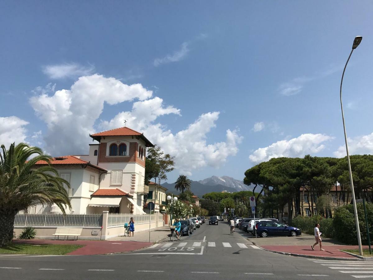 Villa Allende In Forte Dei Marmi Eksteriør billede